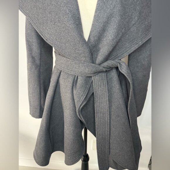 BCBGMaxAzria Gray Coat - Size M - Picture 4 of 16